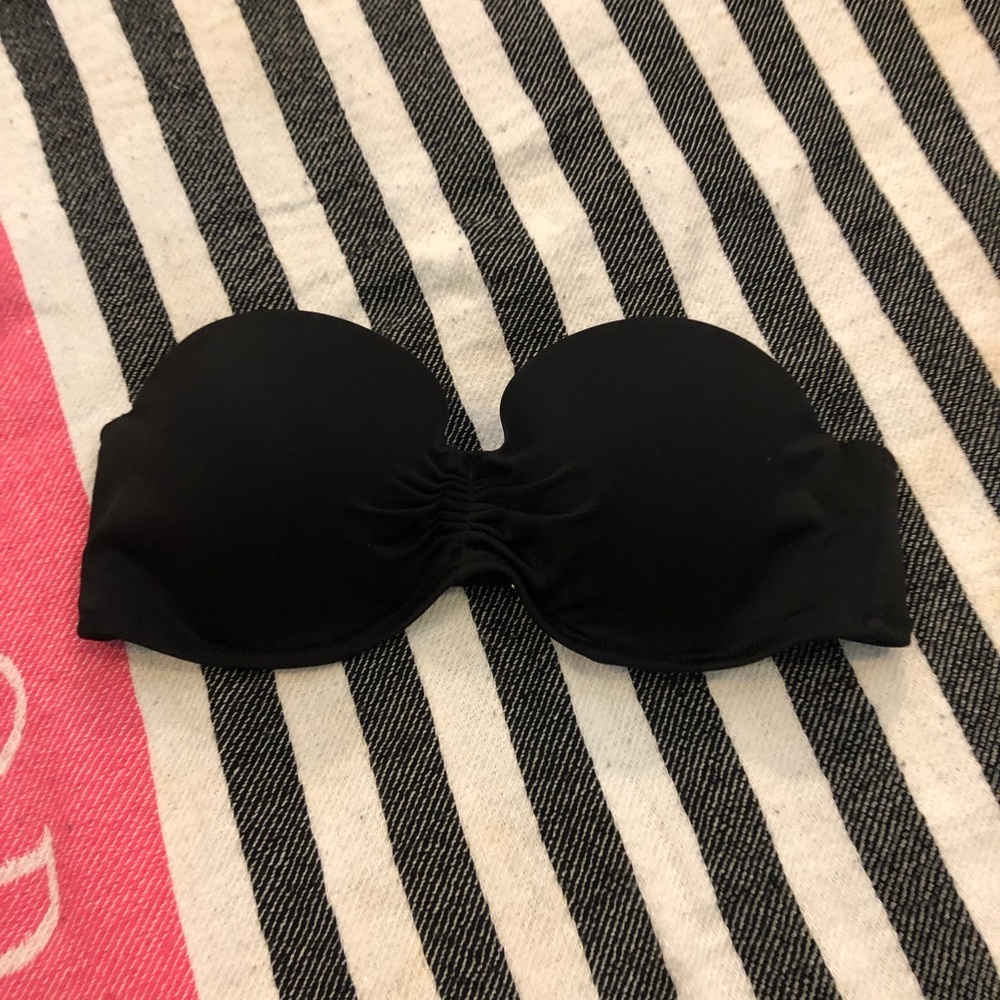 Victoria’s Secret bathing suit top black